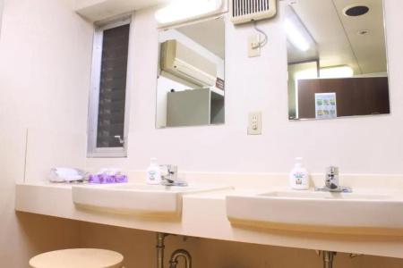 t And k Hostel Kobe Sannomiya East - 50