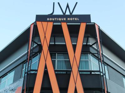 JW Boutique - 0