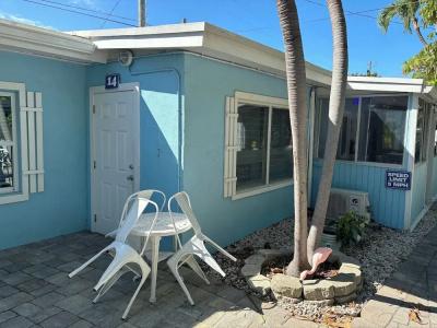 Seafarer and Beach - 52