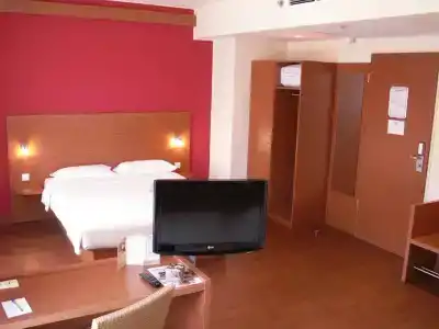 City Budapest - 86