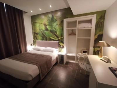 Up Wellness & Spa - 2