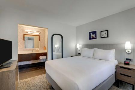 Staybridge Suites - 75