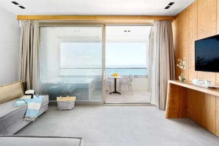 Emily's Luxury Suites - 71