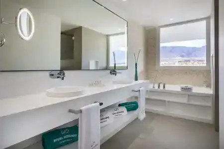 Royal Hideaway Corales Suites, by Barceló Group - 9