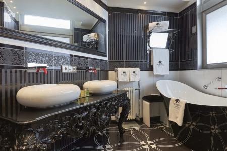 Doubletree By Hilton a Coruña - 8