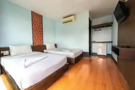 Phi Phi Sea Sky Resort - 27