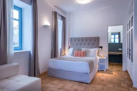 Shapes Luxury Suites - 23