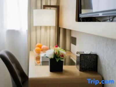 Yitel (Shanghai Jiading Qinghe Road) - 72