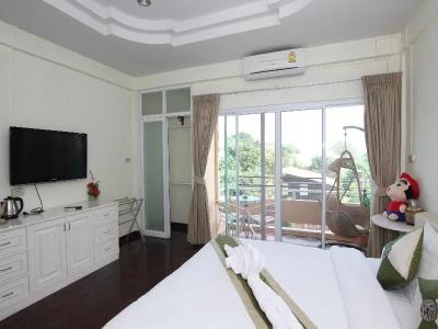 Hop Inn Hua Hin - 36