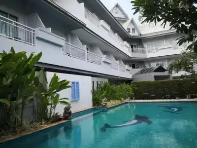 Baan Suksiri - 33