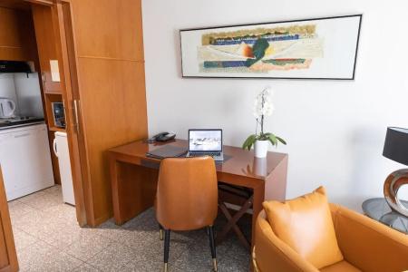Goldstar  & Suites - 33