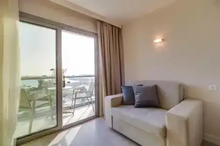 Bomo Palace - 114