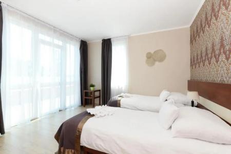 Holiday Beach Budapest Wellness with Sauna Park - 76