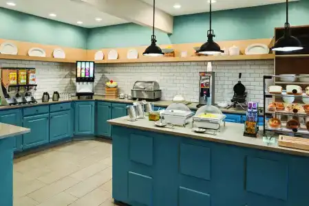 Country Inn & Suites by Radisson, Indianapolis South, IN - 7