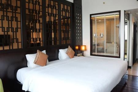 Halong Palace - 40