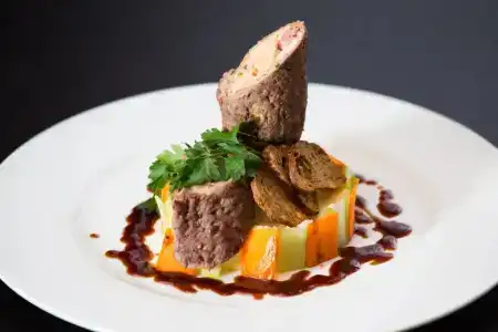 Diplomat Club - 12