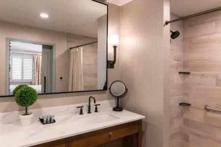 Best Western Dry Creek Inn - 76