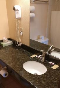Royal Inn - 6