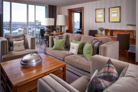 The Chelsea Harbour and Spa - 15
