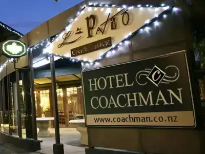 Distinction Coachman, - 18