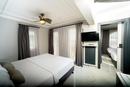 Art Suites - 4