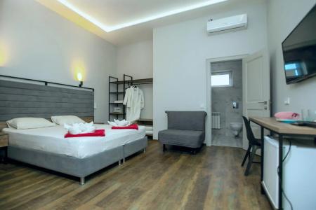 RedHouse - 75