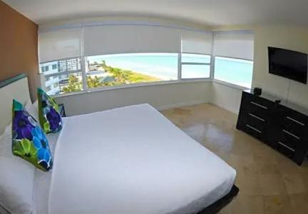 The Alexander All Suites - 796