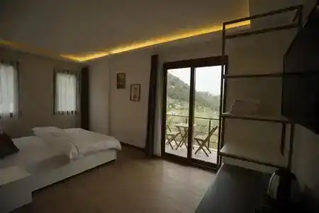 Mons Casa Boutique - 16