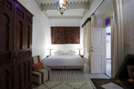 Riad Emotion - 64