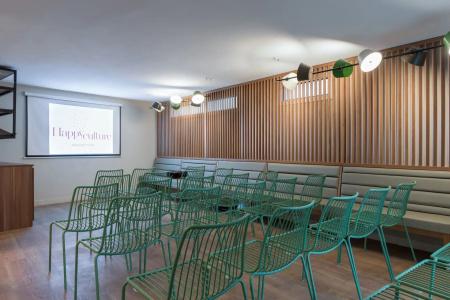 Quality & Suites Bercy Bibliothèque by HappyCulture - 16