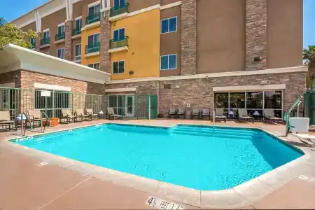 Comfort Suites Airport Convention Center - 15