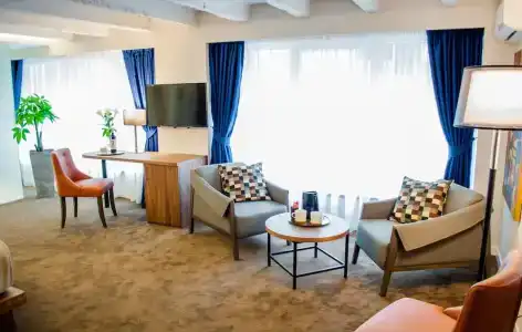 Nomad Luxury Suites - 13