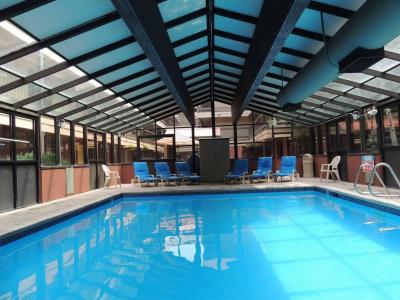 GetAways at Park Regency - 12