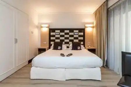 Hôtel Victoria - 126