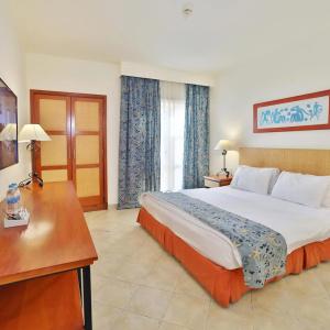 Marina Plaza Tala Bay - 27