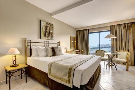 Marina Corinthia Beach Resort Malta - 4