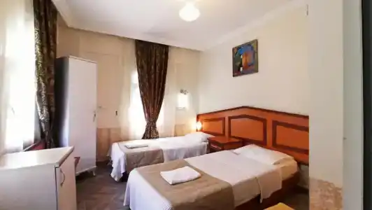 Ideal Pension - 41