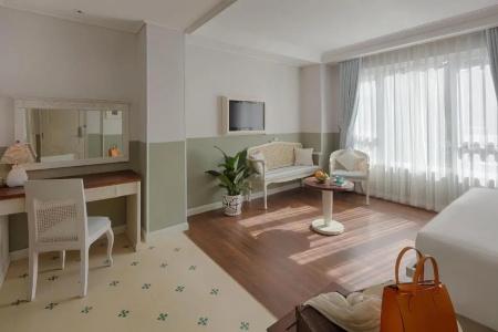 Au Lac Charner - 23