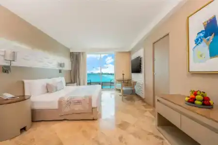 Krystal Grand Cancun - 40