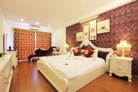 Splendid Star Boutique - 108
