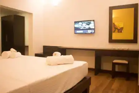 The Suite 262 - 24