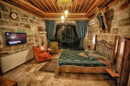 Traveller's Cave - 118