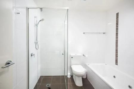 Charlestown Executive - 85