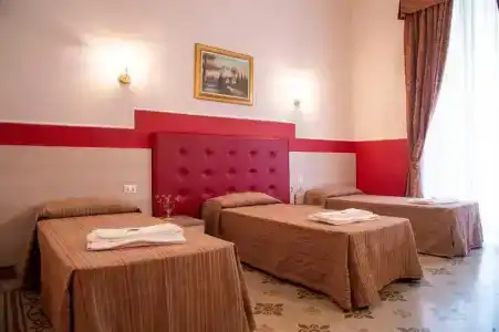 Domus Napoleone - 12