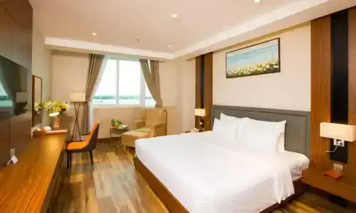 Van Phat Riverside - 122