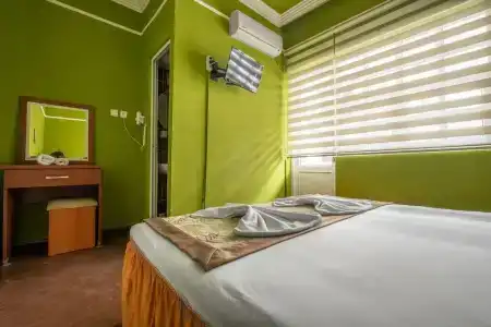 Gold Coast Hostel - 1