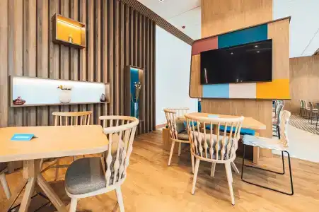 Hampton By Hilton Warsaw Reduta - 36