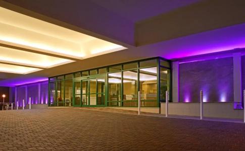 Sheraton Oceanfront - 11