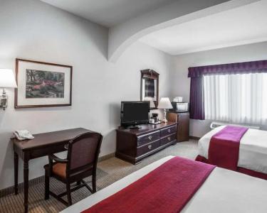 Quality Inn Grand Suites Bellingham - 45