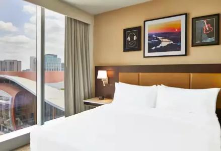 Embassy Suites by Hilton Nashville - 70